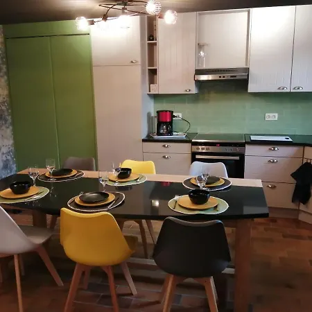 Holiday home La Ou Je T 'amenerai *